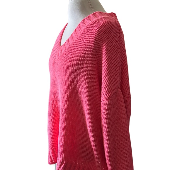 Aerie Hot Pink Oversized Sweater Size L - Picture 4 of 8